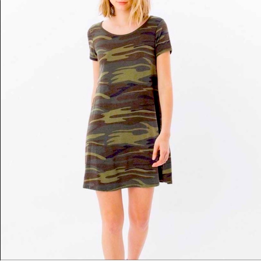 Super Cute Z-Supply Camo T-Shirt Dress!